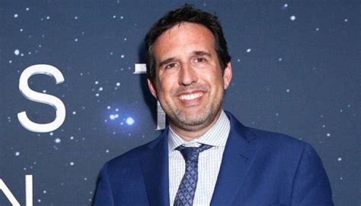 Zack Estrin Wife: Who Is Kari Estrin?
